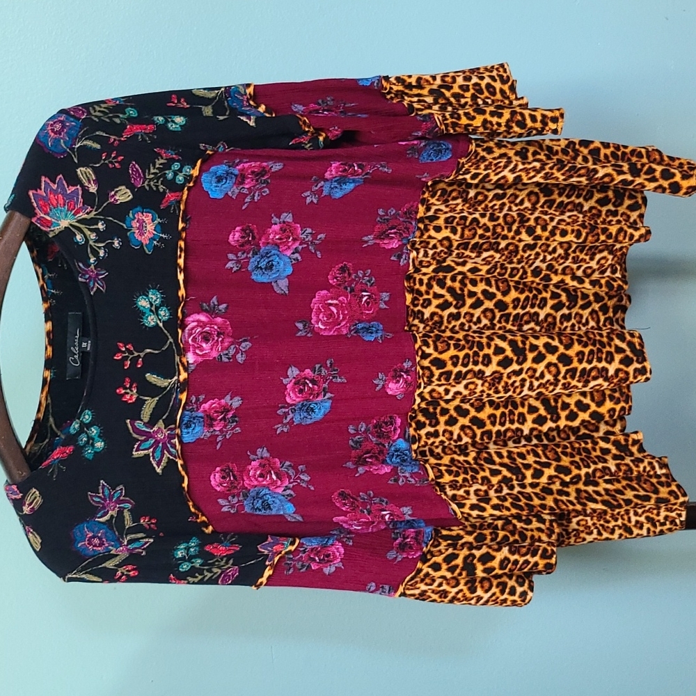 Calessa from Dillard's 1X gently worn tunic